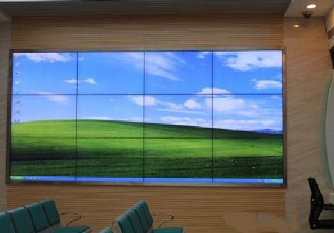 绥德液晶拼接屏的另类用法。